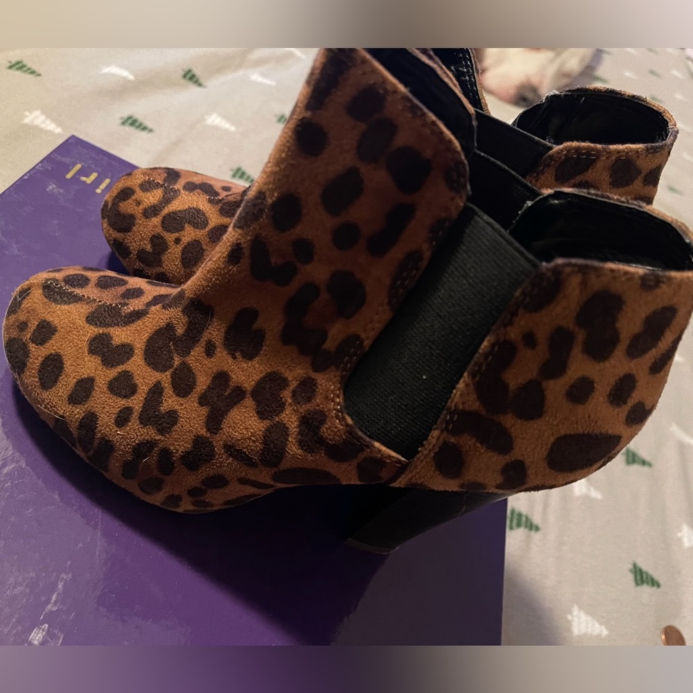 Madden Girl Zelouss Leopard Booties